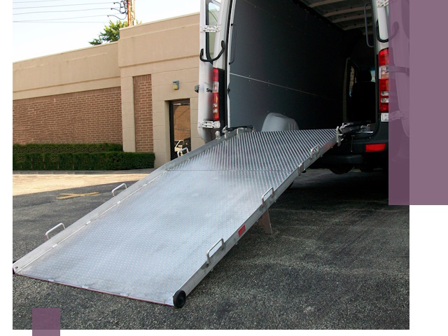 Мобильные пандусы в Севастополе — производство, монтаж и аренда