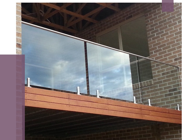 Стеклянные парапеты на крыше и террасе в Севастополе от 11611 руб. | ПРОЛЁТ-Сев