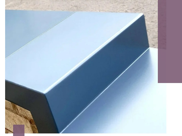 Крышки на парапет в Севастополе: изготовление и монтаж под ключ